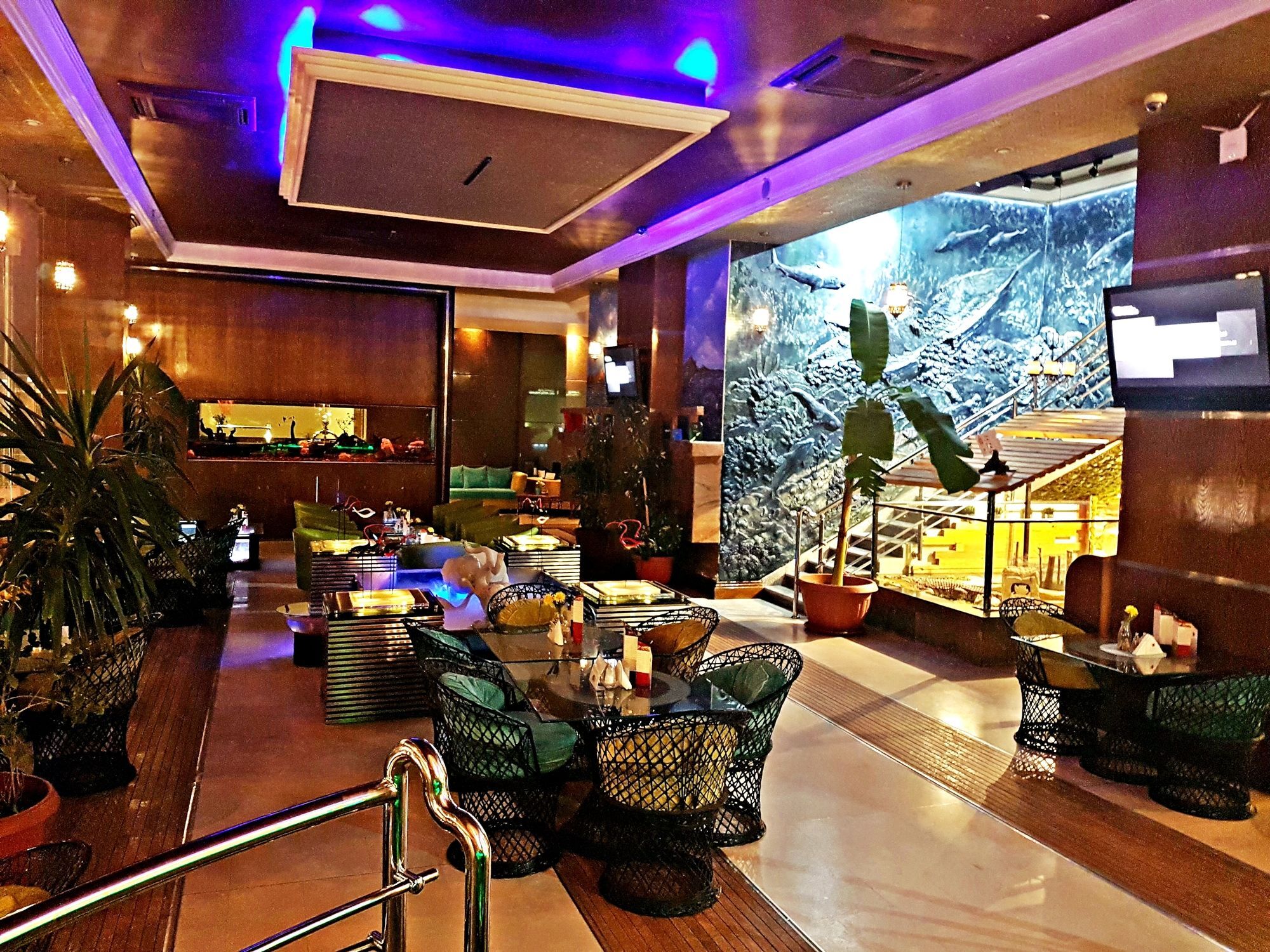 Aquarium Hotel Riyad Extérieur photo